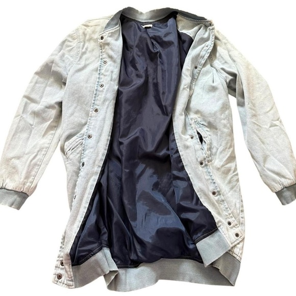 Gray Utility Jacket with Classic Style - Picture 1 of 6